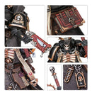 warhammer-40k-space-marines-prismaris-chaplain-nahaufnahmen